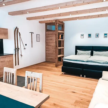 Alpenluxus' Alpine Seefeld With Balcony & Car Park Apartment Seefeld in Tirol