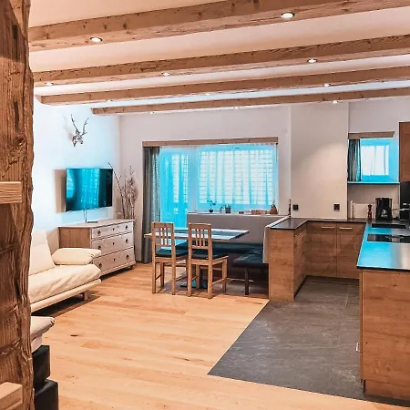 Apartment Alpenluxus' Alpine Seefeld With Balcony & Car Park